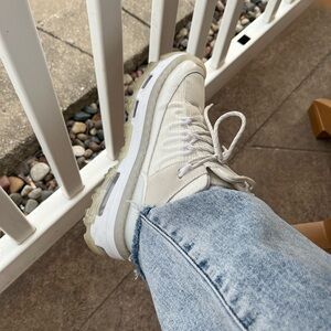 Selling shoes from Nike. They don’t fit me